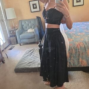 House of Harlow 1960 Black A-Line Midi Skirt Set